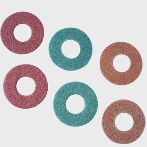 Нетканый самосцепляющийся диск